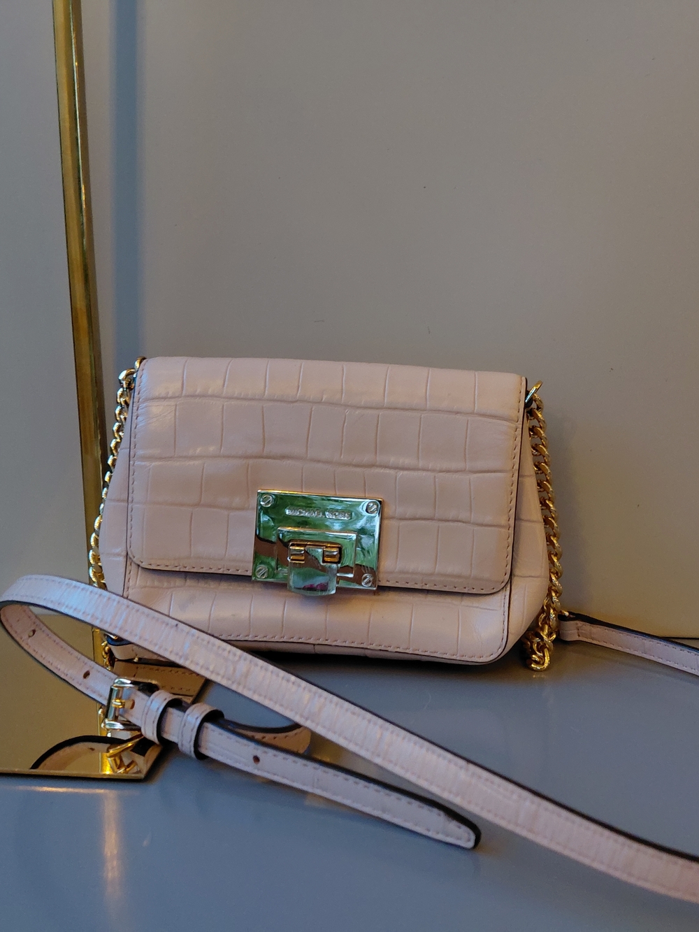 Michael Kors Light Pink Croc-Embossed Chain Crossbody Bag